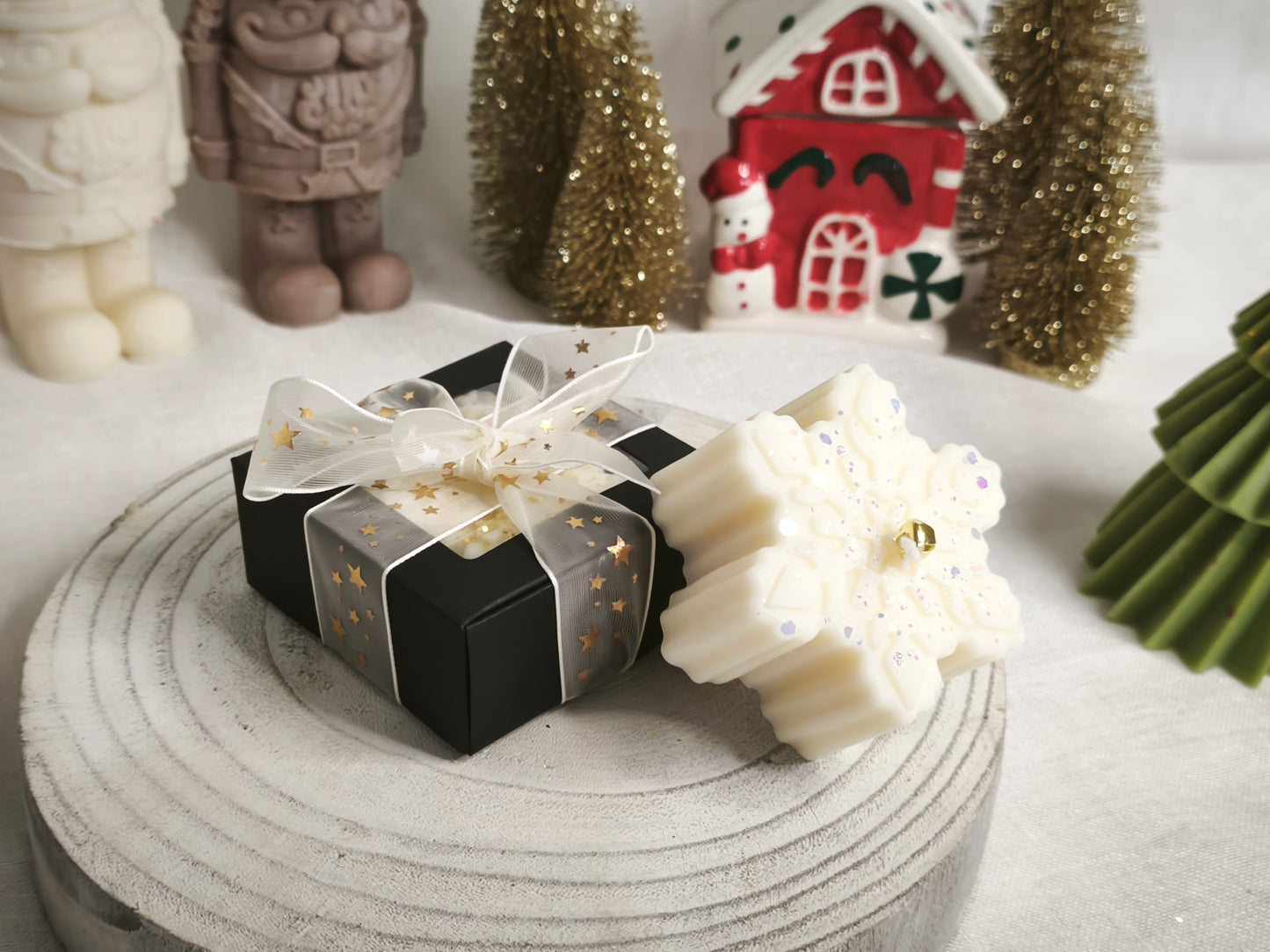 Bougie Flocon d'hiver - Senteur Baies givrées