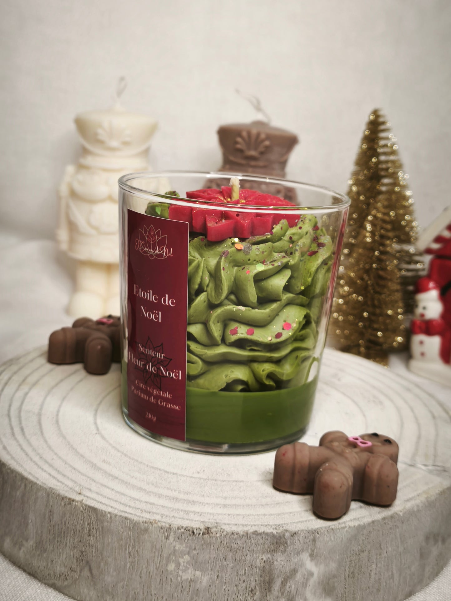 Bougie chantilly - Etoile de Noel