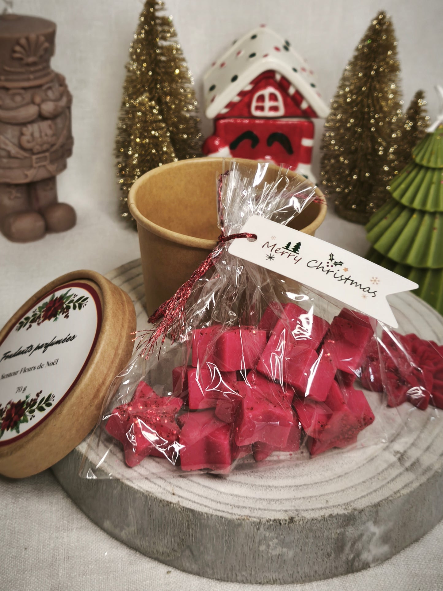 Pot de Fondants Étoilés – Fleur de Noël