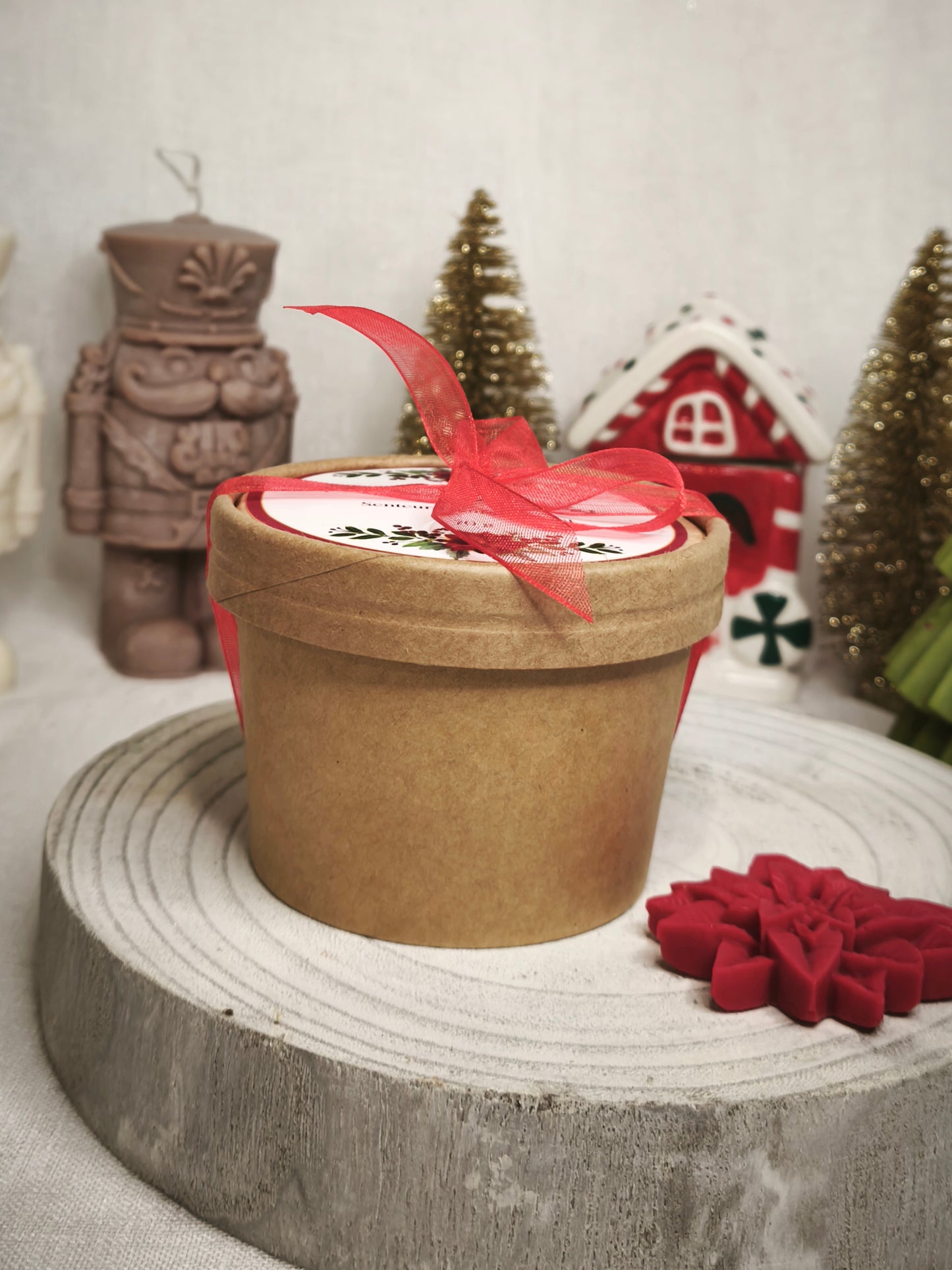 Pot de Fondants Étoilés – Fleur de Noël